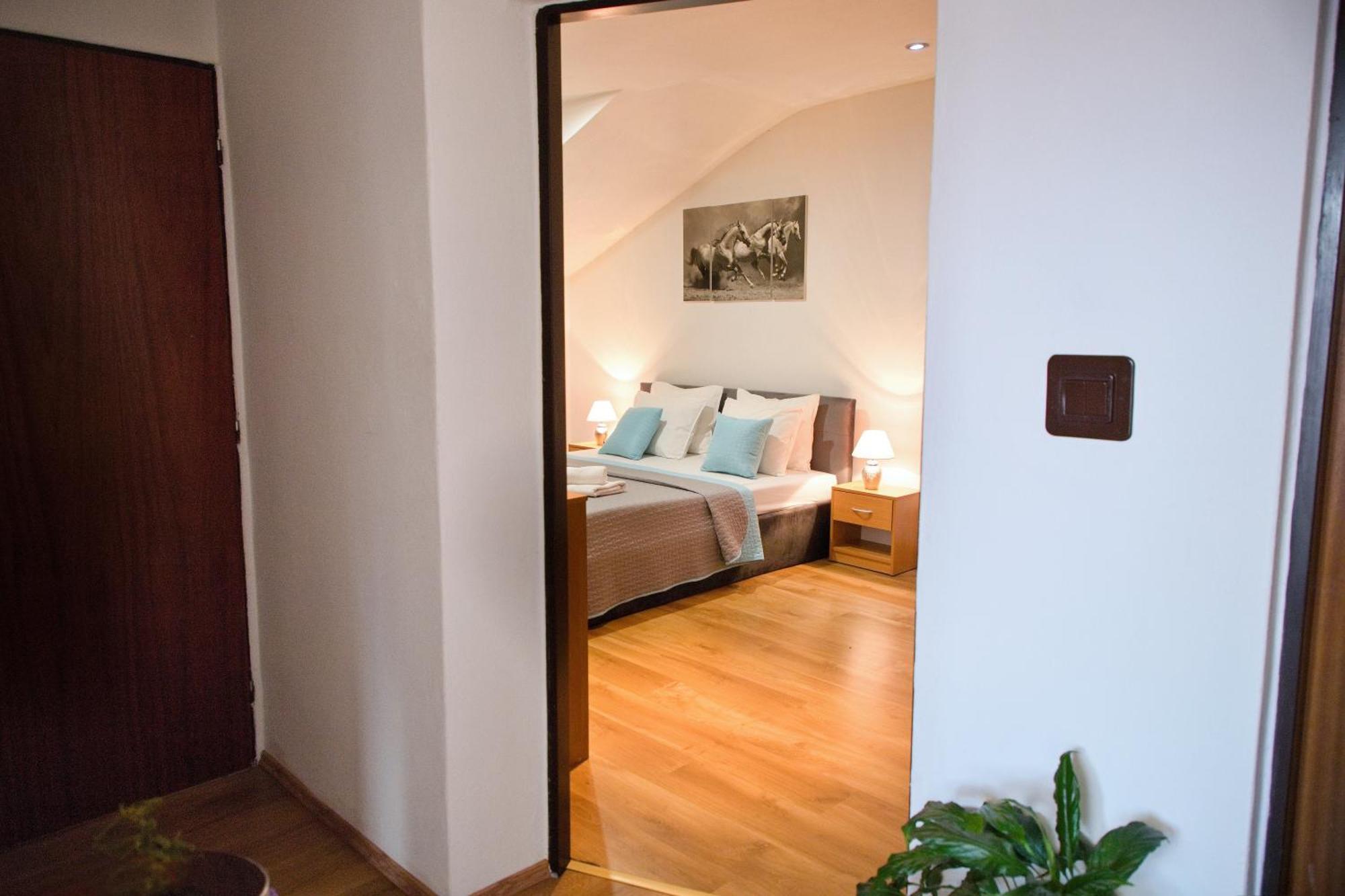 Apartman Ivka Brezno Buitenkant foto