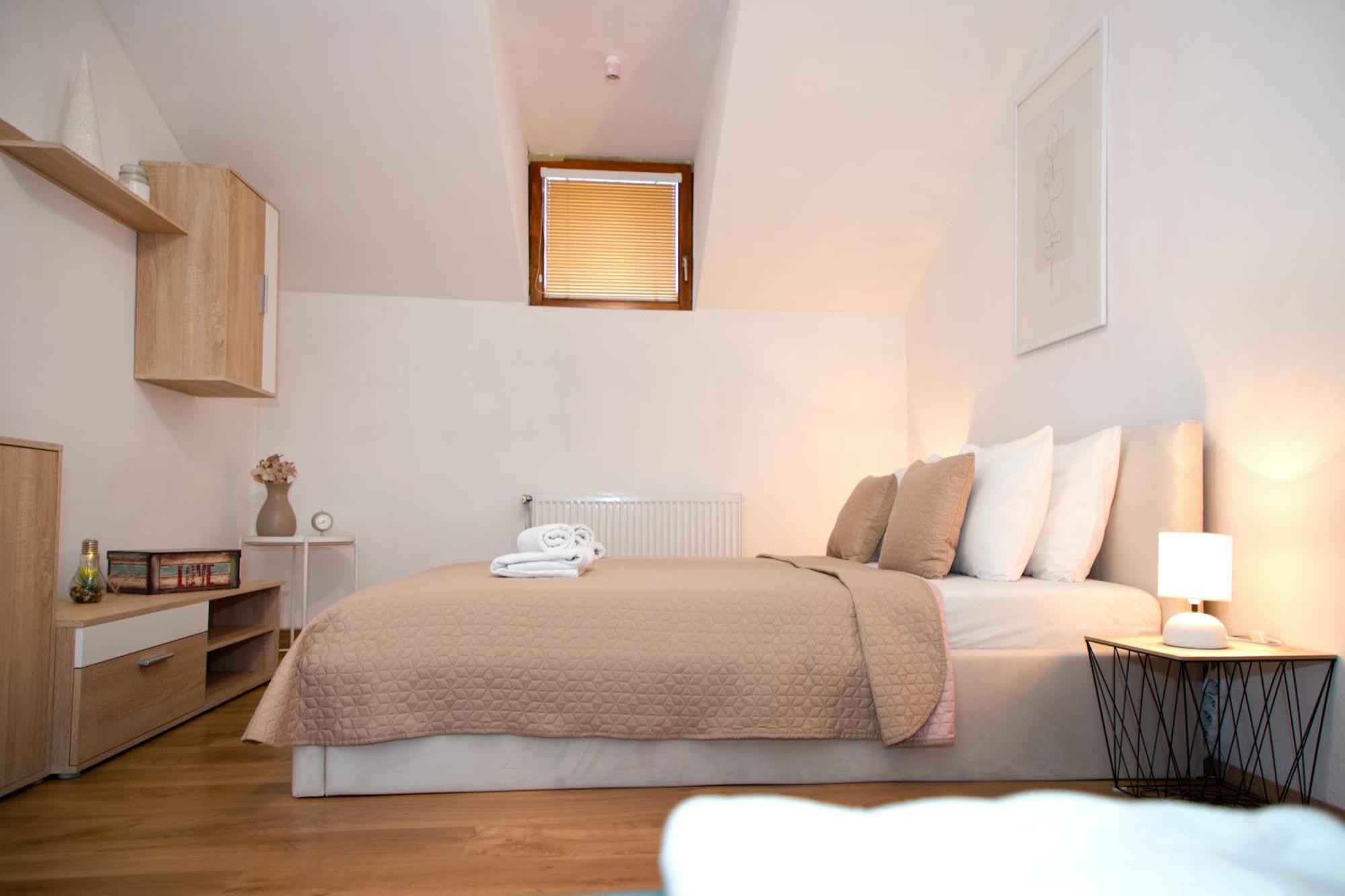 Apartman Ivka Brezno Buitenkant foto