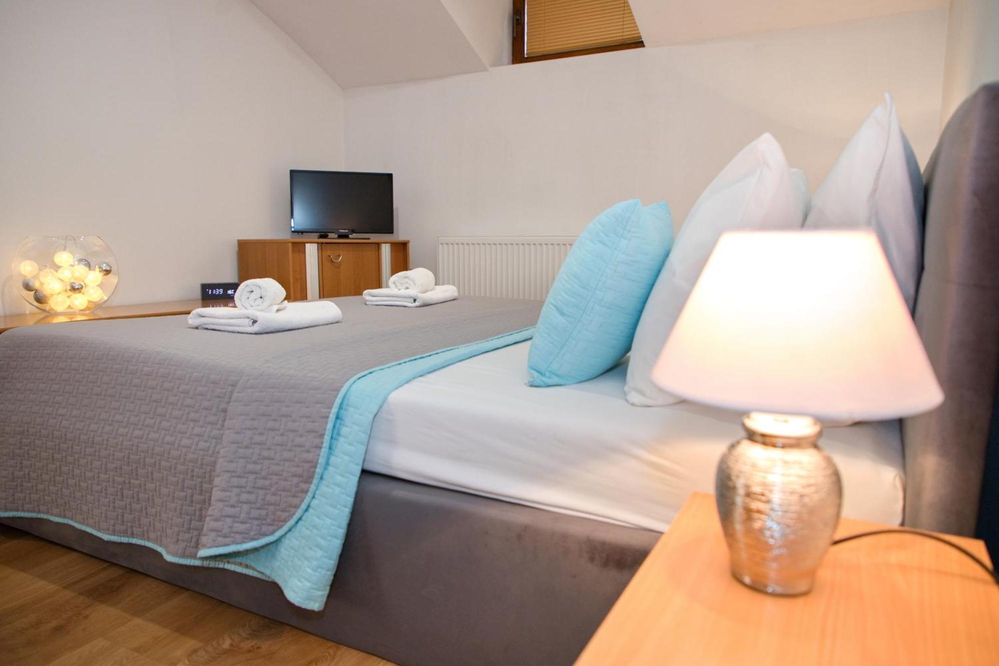 Apartman Ivka Brezno Buitenkant foto