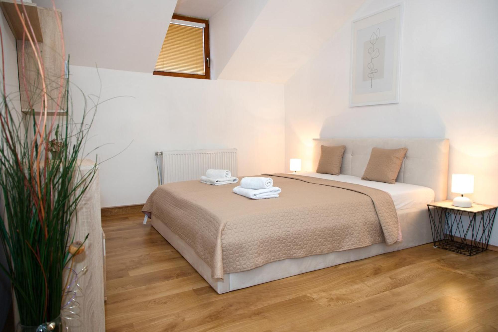 Apartman Ivka Brezno Buitenkant foto